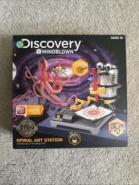 Discovery Spiral Art Station